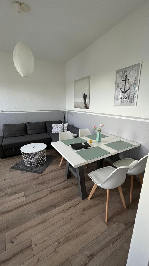 Ferienwohnung Mit Warnowblick Росток Екстер'єр фото